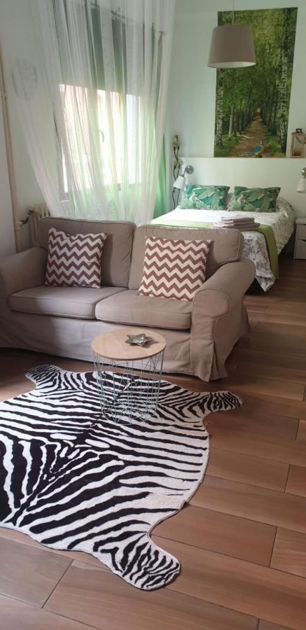 Valentina Apartment Madrid Bagian luar foto