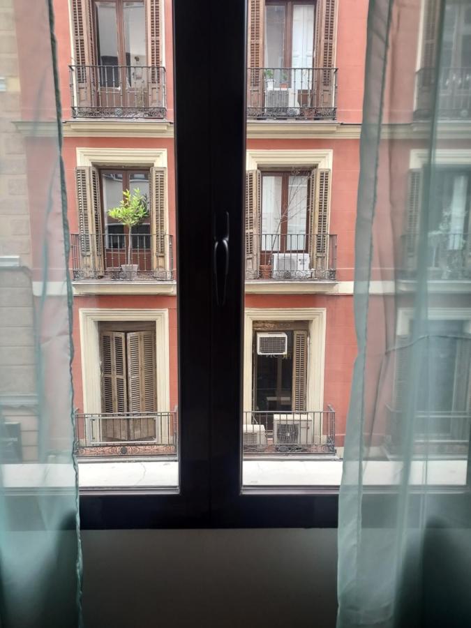 Valentina Apartment Madrid Bagian luar foto