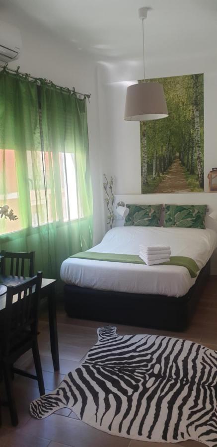 Valentina Apartment Madrid Bagian luar foto